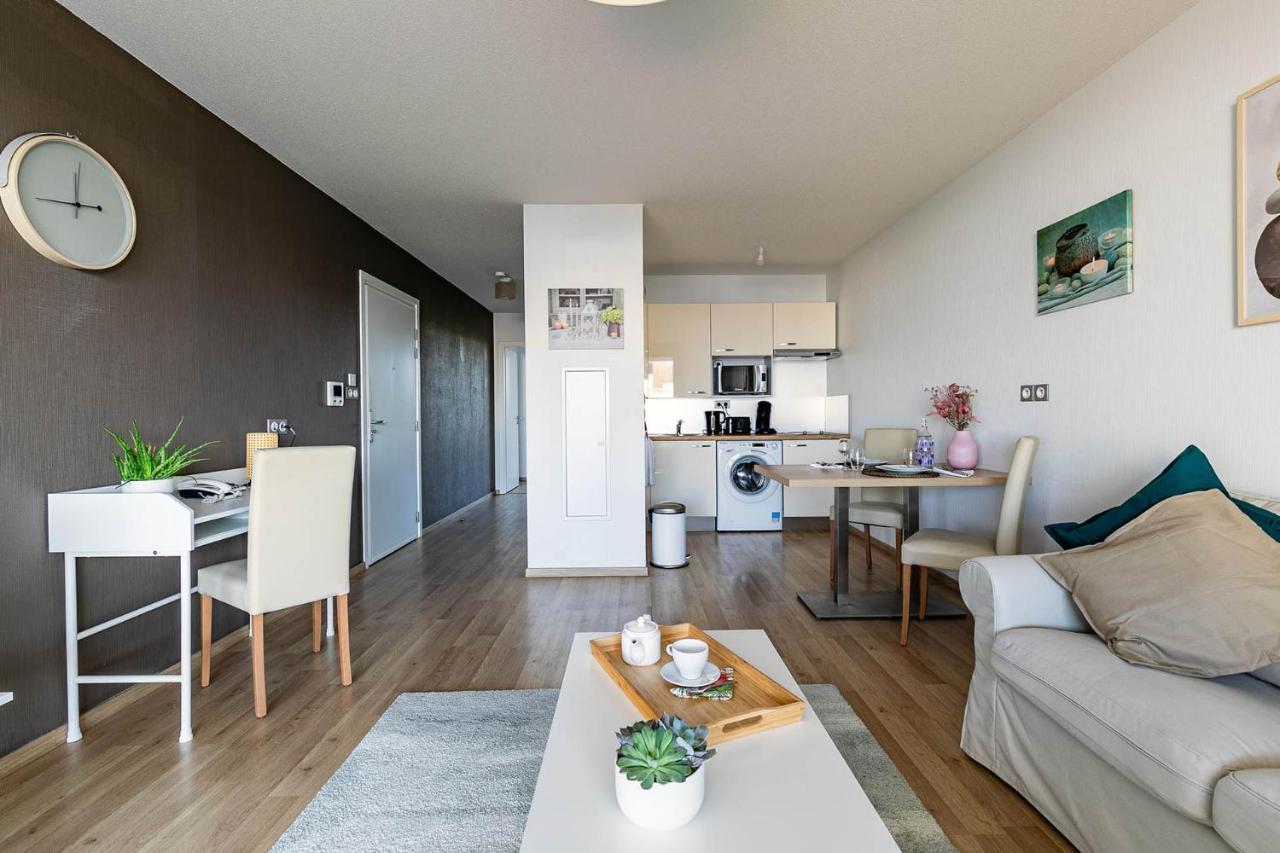 Ovelia Strasbourg - Les Jardins Des Deux Rives Lägenhet Exteriör bild